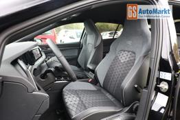 Volkswagen Golf R-Line 8 1.5 eTSI 150 DSG LED+ Nav SHZ LM18 