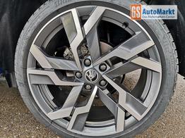 Skoda Karoq Sportline 2.0TDI DSG 4x4 AHK Matrix Leder 19 Zoll 