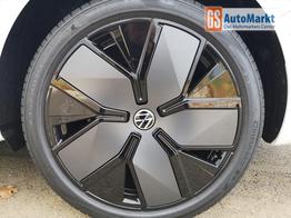 Volkswagen Passat Variant 2.0 TDI 142 kW 4Motion R-Line DSG Pano 19 Zoll Head Up AHK Navi 