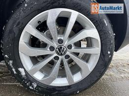 Volkswagen T-Roc Style 1.5TSI DSG ABT ACC Sitzh. LED Alcantara 