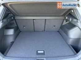 Volkswagen Tiguan 2.0 TDI 110 kW R-Line DSG Head Up Black 360 AHK 