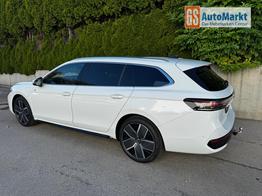 Volkswagen Passat Variant 1.5 TSI eHybrid 200 kW R-Line AHK 360 