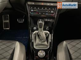Volkswagen T-Roc R-Line 190PS DSG 4Motion Pano+AHK 