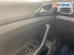 Volkswagen T-Cross R-Line 115PS DSG IQ.Light+Navi+AHK+Climatronic+GV5+Sitzheiz+SideAssist+Keyless 