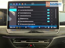 Volkswagen Passat Variant R-Line 265PS 4M Stdhz+Leder+AHK+DCC+Pano+Harman+Alu19+IQ.Drive+Black+HUD 