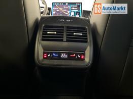 Volkswagen Passat Variant R-Line 265PS 4M Stdhz+Leder+AHK+DCC+Pano+Harman+Alu19+IQ.Drive+Black+HUD 