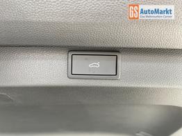 Skoda Karoq Selection 150PS TDI DSG 4x4 AHK+Navi+ACC+Kamera+Sitzheiz+eHeck+GV5 