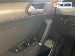 Volkswagen Touran Comfortline 1.5 TSI DSG 7Sitz+AHK+IQ.Light+Kamera+Navi+eHeck+Keyless+Sitzheiz 