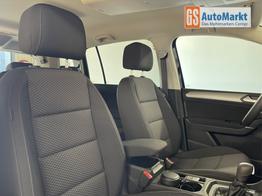 Volkswagen Touran Comfortline 1.5 TSI DSG 7Sitz+AHK+IQ.Light+Kamera+Navi+eHeck+Keyless+Sitzheiz 