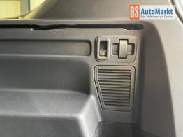 Volkswagen Touran Comfortline 7Si+IQ.Light+TrailerAss+Cam 