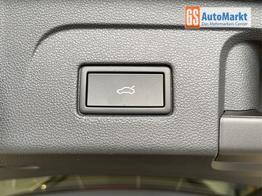 Volkswagen Touran Comfortline 7Si+IQ.Light+TrailerAss+Cam 