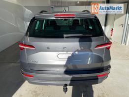 Skoda Karoq Selection 150PS DSG AHK+Kamera+ACC+Kessy+Kamera+ParkPilot vo+hi+App 