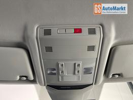 Volkswagen T-Roc LIFE 150PS AHK+Keyless+Kamera+ACC+Sitzheiz+Climatronic+Alu17 