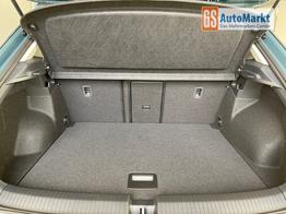 Volkswagen T-Roc LIFE 150PS AHK+Keyless+Kamera+ACC+Sitzheiz+Climatronic+Alu17 
