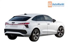 Audi Q3 Sportback NEU TFSI quattro S line TechPro+Matrix+AHK+Alu19+KlimaPlus+ExtSchwarz+DCC 