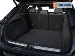 Audi Q3 NEU TFSI quattro S line TechPro+Matrix+AHK+Alu19+KlimaPlus+ExtSchwarz+DCC 