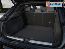 Audi Q3 NEU TFSI 265 PS quattro S line Pano+TechPro+Matrix+AHK+HUD+Alu20+KlimaPlus+DCC+SONOS 