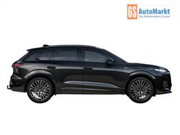 Audi Q3 NEU TFSI 265 PS quattro S line Pano+TechPro+Matrix+AHK+HUD+Alu20+KlimaPlus+DCC+SONOS 