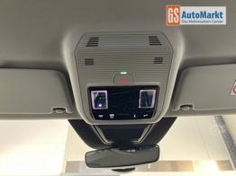 Volkswagen Golf Style 1.5 eHybrid 150kW/204PS DSG IQ.Light+Navi+Travel Assist+HUD+Winterpaket 