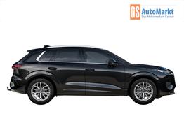 Audi Q3 NEU TFSI quattro Tech+AHK+LEDPlus+ACC+Kamera+Alu18+Volllack 