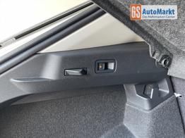 Volkswagen T-Roc NEU Life 150PS eTSI DSG GV5+AHK+Kamera+Sitzheiz+Lenkradheiz+get&ouml;nt.Scheiben 