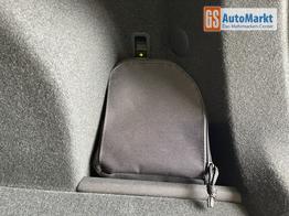 Cupra Terramar 1.5 eTSI DSG Matrix+Kessy+AHK+HUD+Navi+Dinamica+360&deg;+eHeck+GV5 
