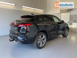 Audi Q3 Sportback NEU TFSI quattro S line TechPro+Matrix+AHK+Alu19+KlimaPlus+ExtSchwarz+DCC 