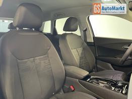 Audi Q3 NEU TFSI quattro Tech+AHK+LEDPlus+ACC+Kamera+Alu18+Volllack 