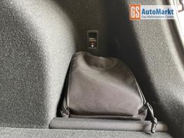 Audi Q3 NEU TFSI quattro Tech+AHK+LEDPlus+ACC+Kamera+Alu18+Volllack 
