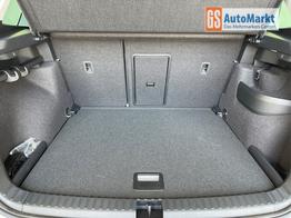 Skoda Karoq Selection 150PS DSG AHK+Navi+ACC+Kamera+Kessy+Sitzheizung+GV5+Ambiente 