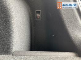 Audi Q3 Sportback NEU TFSI quattro S line TechPro+Matrix+AHK+Alu19+KlimaPlus+ExtSchwarz+DCC 