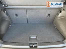 Volkswagen T-Cross R-Line 115PS DSG AHK+IQ.Light+Keyless+Alu18+Kamera+Climatronic+Sitzheizung 