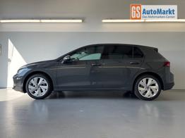 Volkswagen Golf LIFE 150PS AHK+Kessy+ALU17+Kamera+SHZ+Parklenk+Alarm 