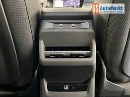 Audi Q3 Sportback NEU TFSI quattro S line Tech+AHK+Alu19+LEDplus+KlimaPlus+ExtSchwarz 