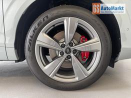 Audi Q3 Sportback NEU TFSI quattro S line TechPro+Matrix+AHK+Alu19+KlimaPlus+ExtSchwarz+DCC 