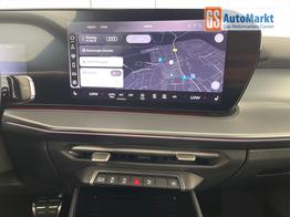 Audi Q3 Sportback NEU TFSI quattro S line TechPro+Matrix+AHK+Alu19+KlimaPlus+ExtSchwarz+DCC 