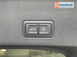 Audi Q3 Sportback NEU TFSI quattro S line TechPro+Matrix+AHK+Alu19+KlimaPlus+ExtSchwarz+DCC 