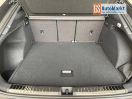 Audi Q3 Sportback NEU TFSI quattro S line Pano+TechPro+Matrix+AHK+HUD+Alu20+KlimaPlus+DCC+SONOS 