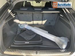 Audi Q8 50 TDI quattro S line+HUD+AHK+Raute+Alu23+OLED+Pano+Massage+Standheiz+Black+GV5 