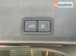 Audi Q3 NEU TFSI quattro S line Tech+AHK+Alu19+LEDplus+KlimaPlus+ExtSchwarz 