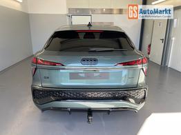 Audi Q3 Sportback NEU TFSI 265 PS quattro S line Pano+TechPro+Matrix+AHK+HUD+Alu20+KlimaPlus+DCC+SONOS 