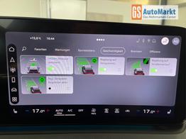 Audi Q3 Sportback NEU TFSI quattro S line Tech+AHK+Alu19+LEDplus+KlimaPlus+ExtSchwarz 