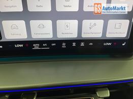 Audi Q3 Sportback NEU TFSI quattro S line Tech+AHK+Alu19+LEDplus+KlimaPlus+ExtSchwarz 