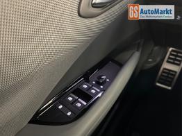 Audi Q3 Sportback NEU TFSI quattro S line Tech+AHK+Alu19+LEDplus+KlimaPlus+ExtSchwarz 