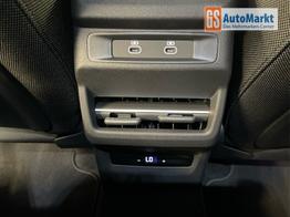 Audi Q3 Sportback NEU TFSI quattro S line Tech+AHK+Alu19+LEDplus+KlimaPlus+ExtSchwarz 