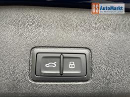 Audi Q3 Sportback NEU TFSI quattro S line Tech+AHK+Alu19+LEDplus+KlimaPlus+ExtSchwarz 