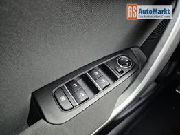Kia Ceed Vision 1.5 T-GDi 140PS Automatik Klimaautomatik Alarmanlage Sitzheizung Lenkradheizung Navi PDC R&uuml;ckf.Kamera Bluetooth Touchscreen Apple CarPlay Android Auto Tempomat 