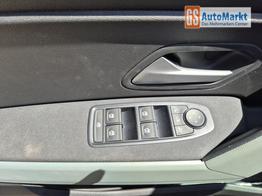 Dacia Duster Extreme Hybrid 140PS Automatik 1.6 SCE Sitzheizung Klimaautomatik 4x Kamera elektr.Parkbremse Teil-Leder Bluetooth Apple Carplay Android Auto PDC v+h 2xKeyless 17-LM 