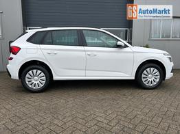Skoda Kamiq 1.0 TSI 115PS DSG Selection Matrix-LED Sitzheizung Garantieverl&auml;ngerung Klimaautomatik Parksensoren Skoda-Radio drahtlos Apple CarPlay + Android Auto Digital Cockpit Tempomat abg.Scheiben 