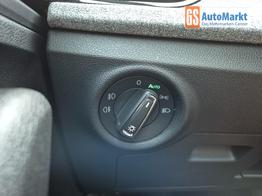 Skoda Kamiq 1.0 TSI 115PS DSG Selection Matrix-LED Sitzheizung Garantieverl&auml;ngerung Klimaautomatik Parksensoren Skoda-Radio drahtlos Apple CarPlay + Android Auto Digital Cockpit Tempomat abg.Scheiben 